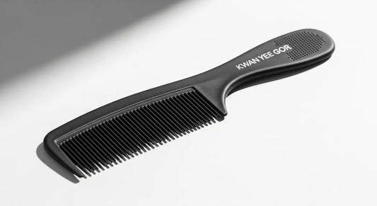 How to Go From Flat Aging Hair to Youthful Volume With a Texture Comb