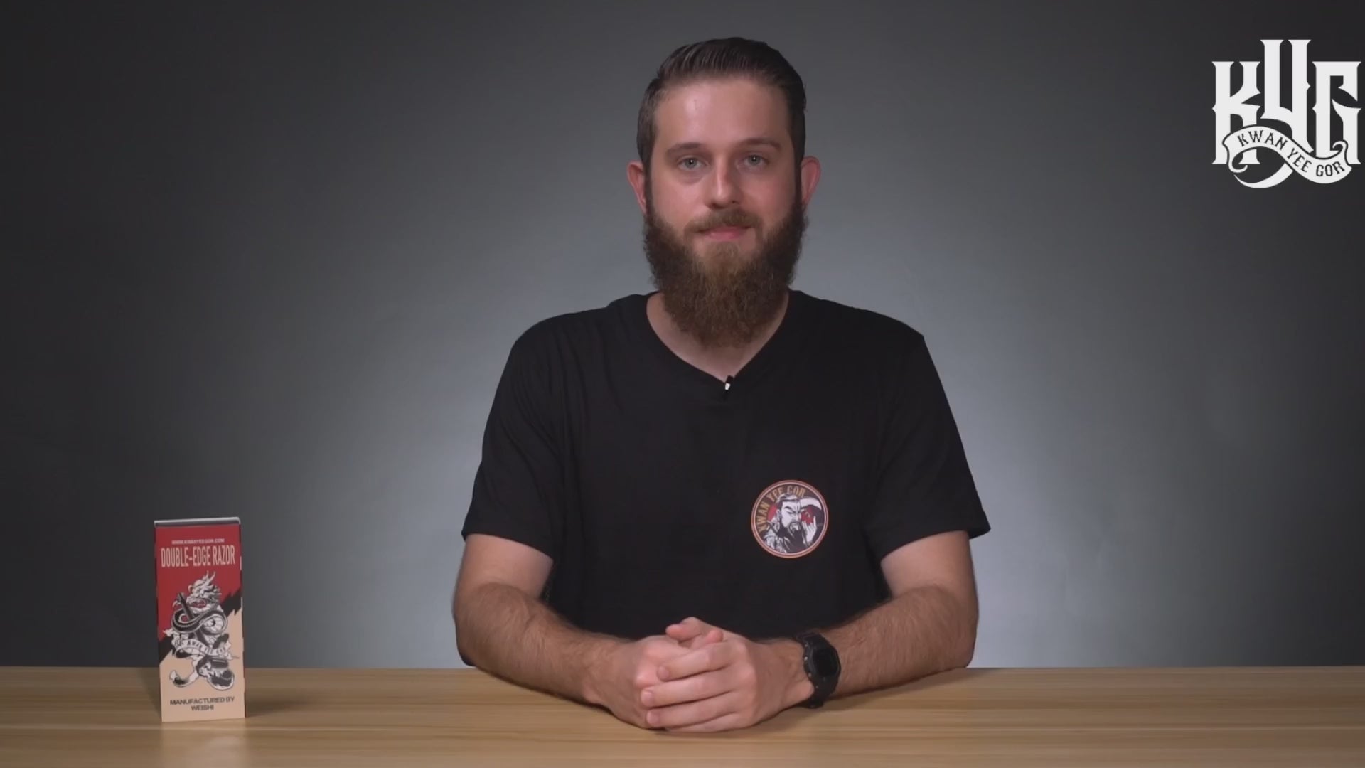 Load video: Kwan Yee Gor Razor